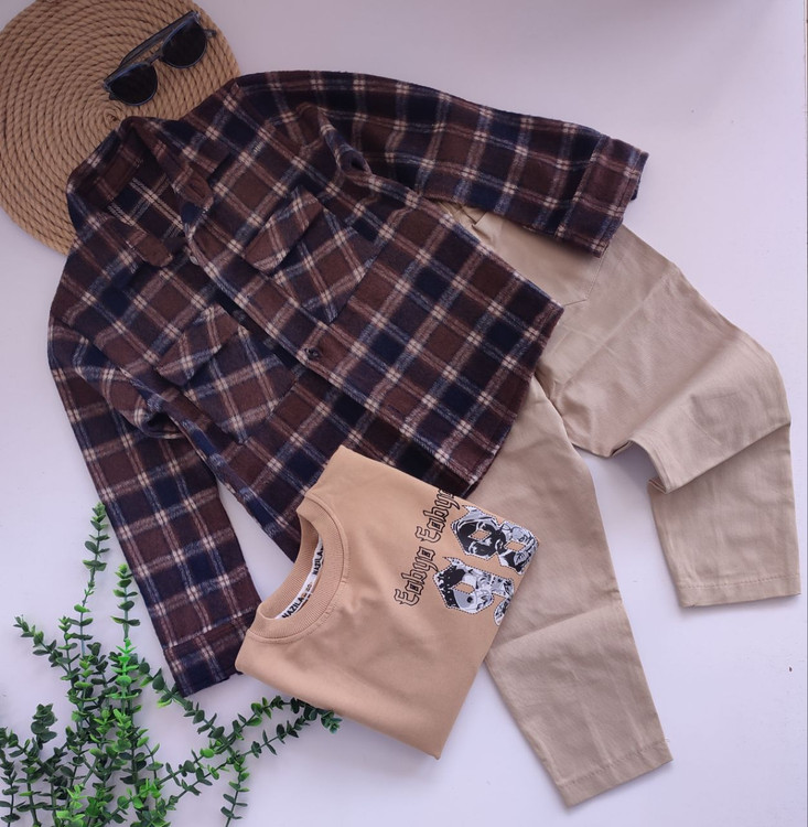 پیراهن پشمی