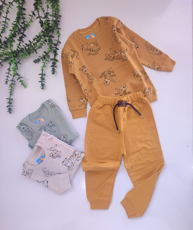 بلوزشلوار پسرانه